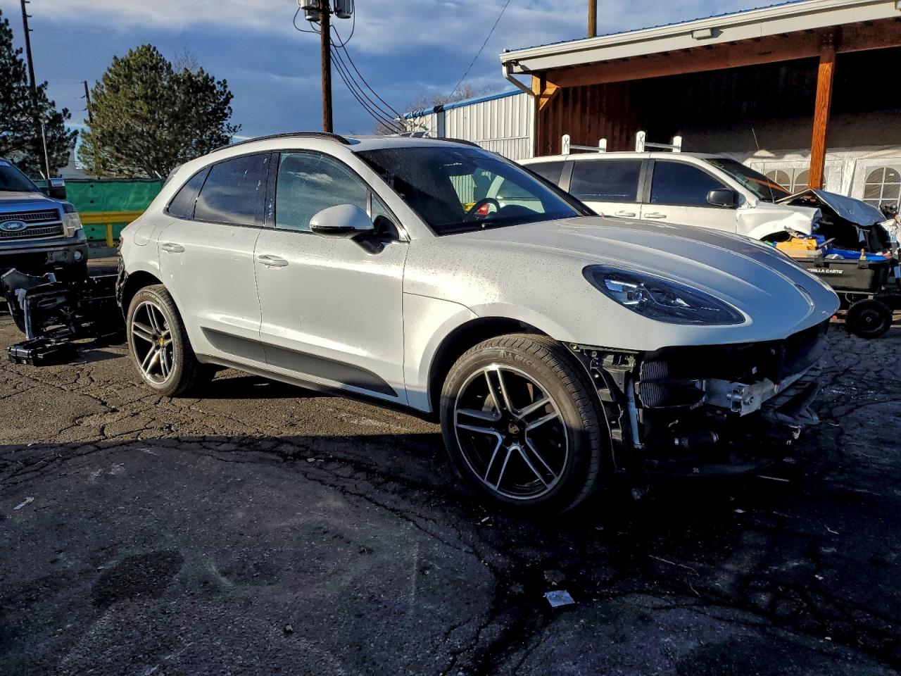 Porsche Macan S Image 4