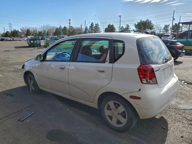 Chevrolet Aveo Base Image 10