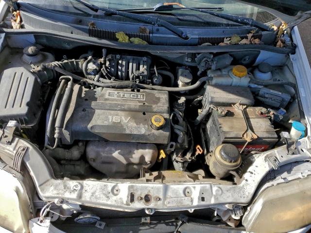 Chevrolet Aveo Base Image 5