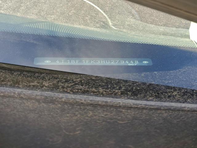 Toyota Camry Le Image 11