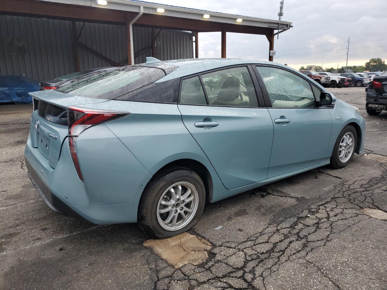 Toyota Prius Image 11