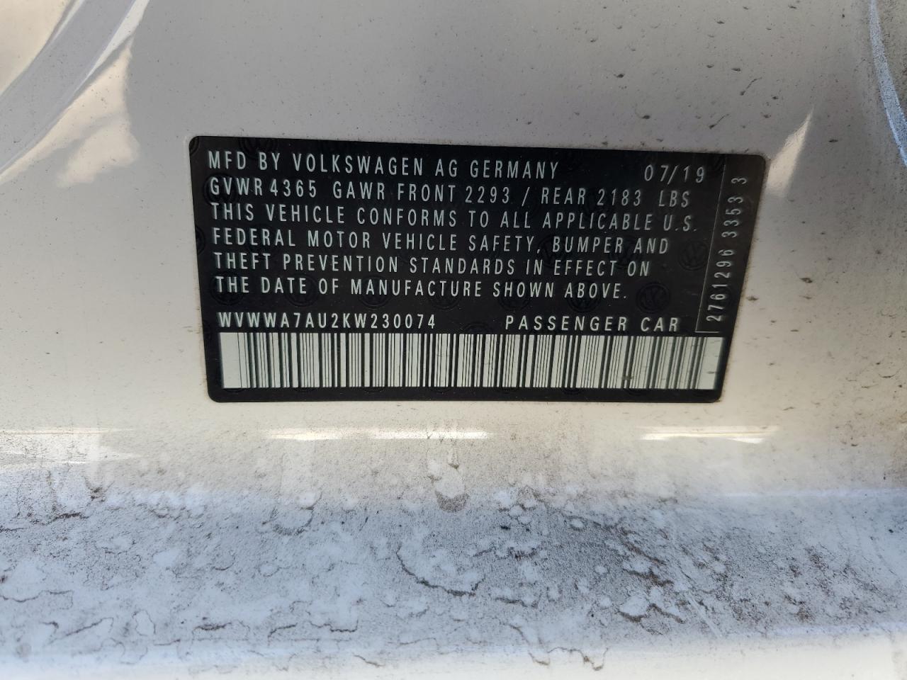 Volkswagen Golf Image 12