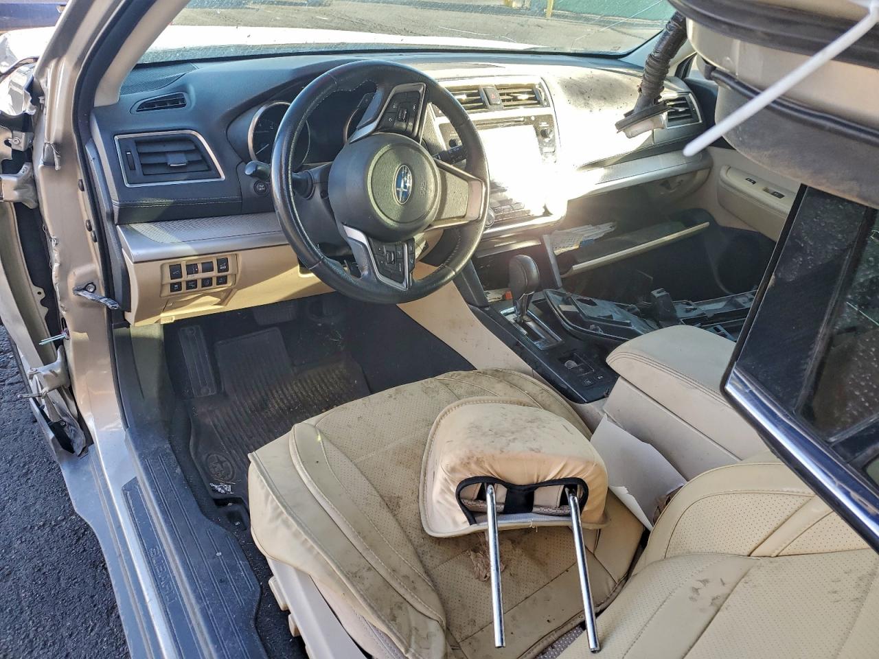 Subaru Outback 2.5i Premium Image 9