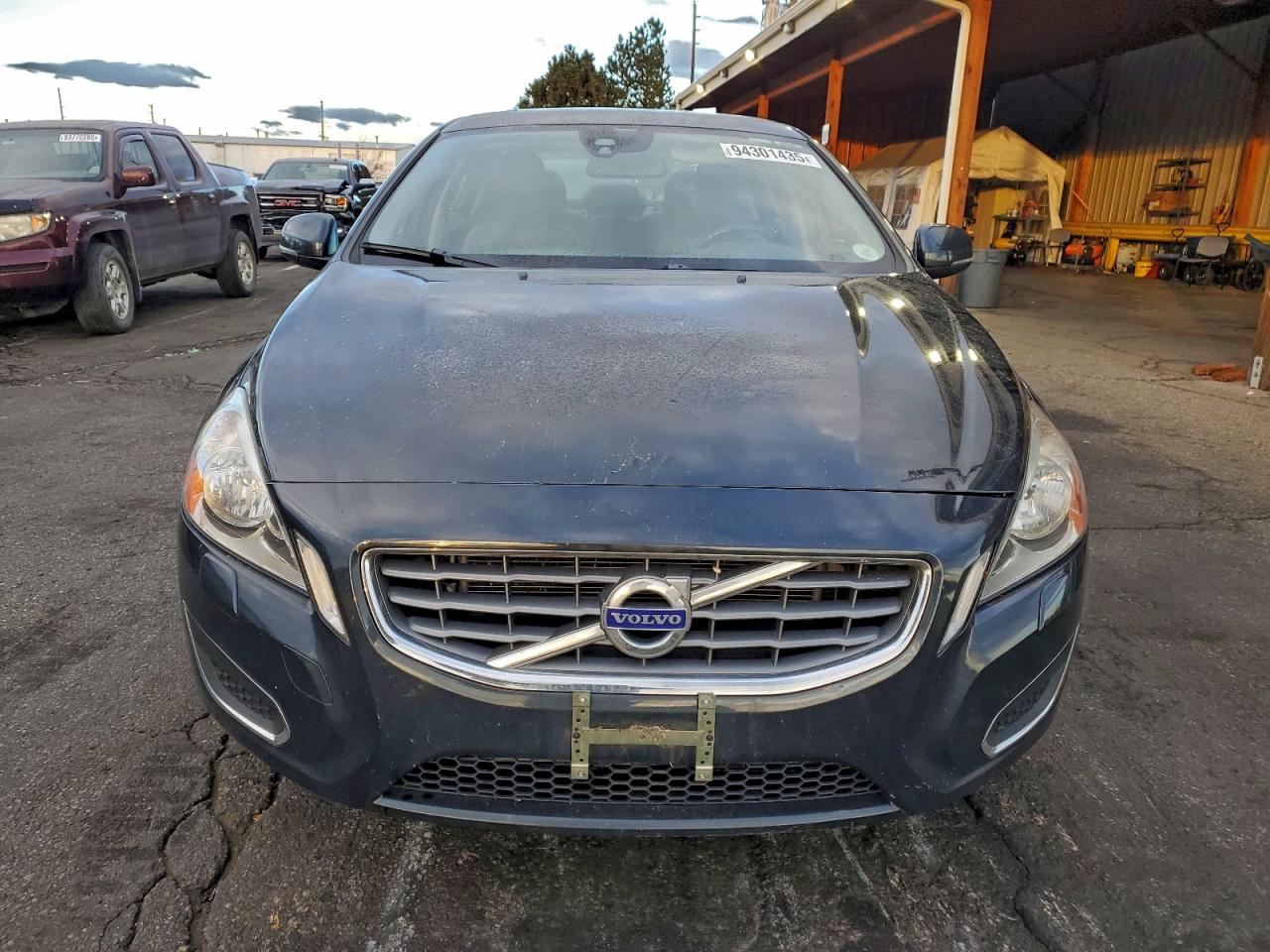 Volvo S60 T5 Image 4