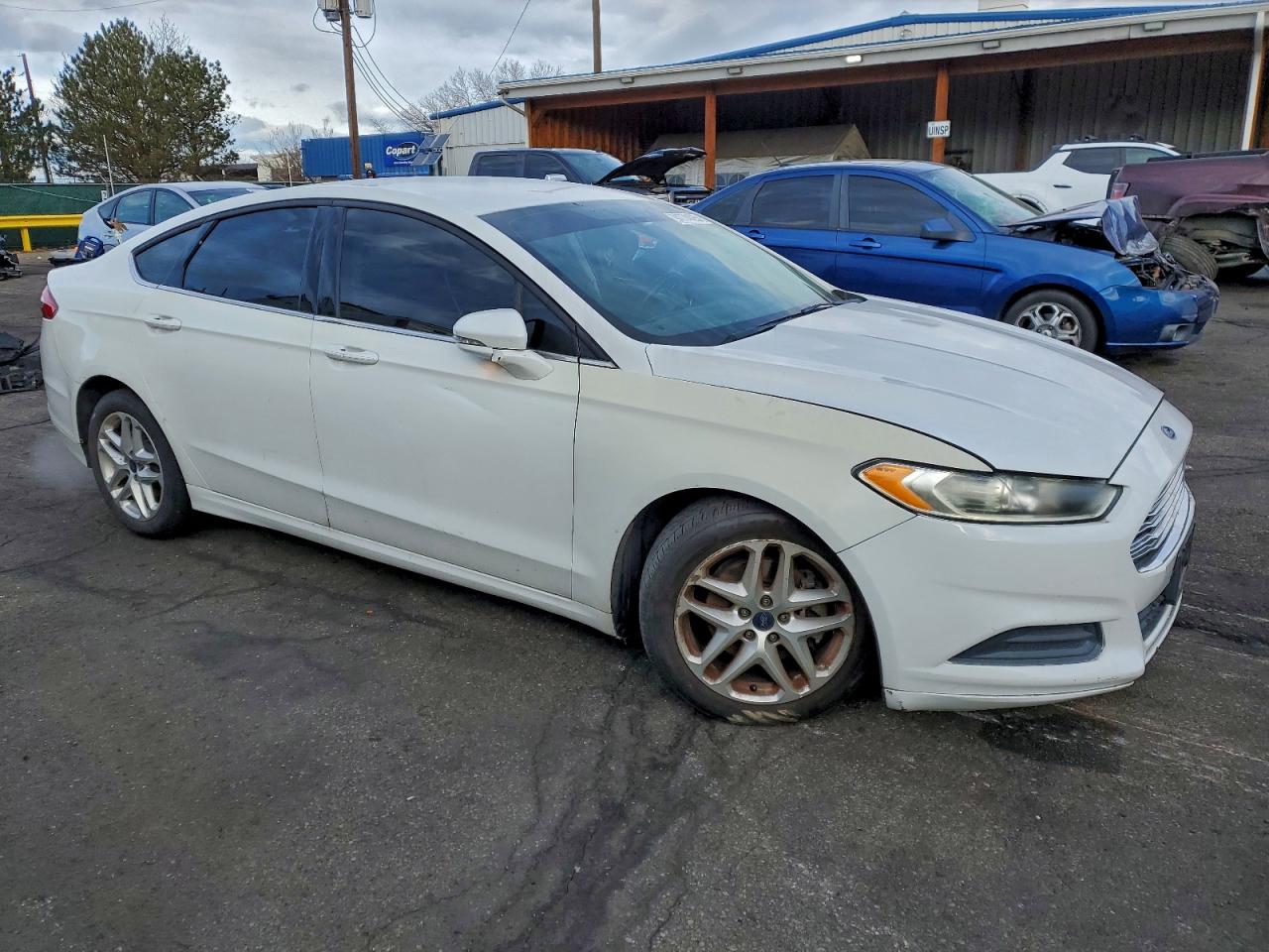 Ford Fusion Se Image 8