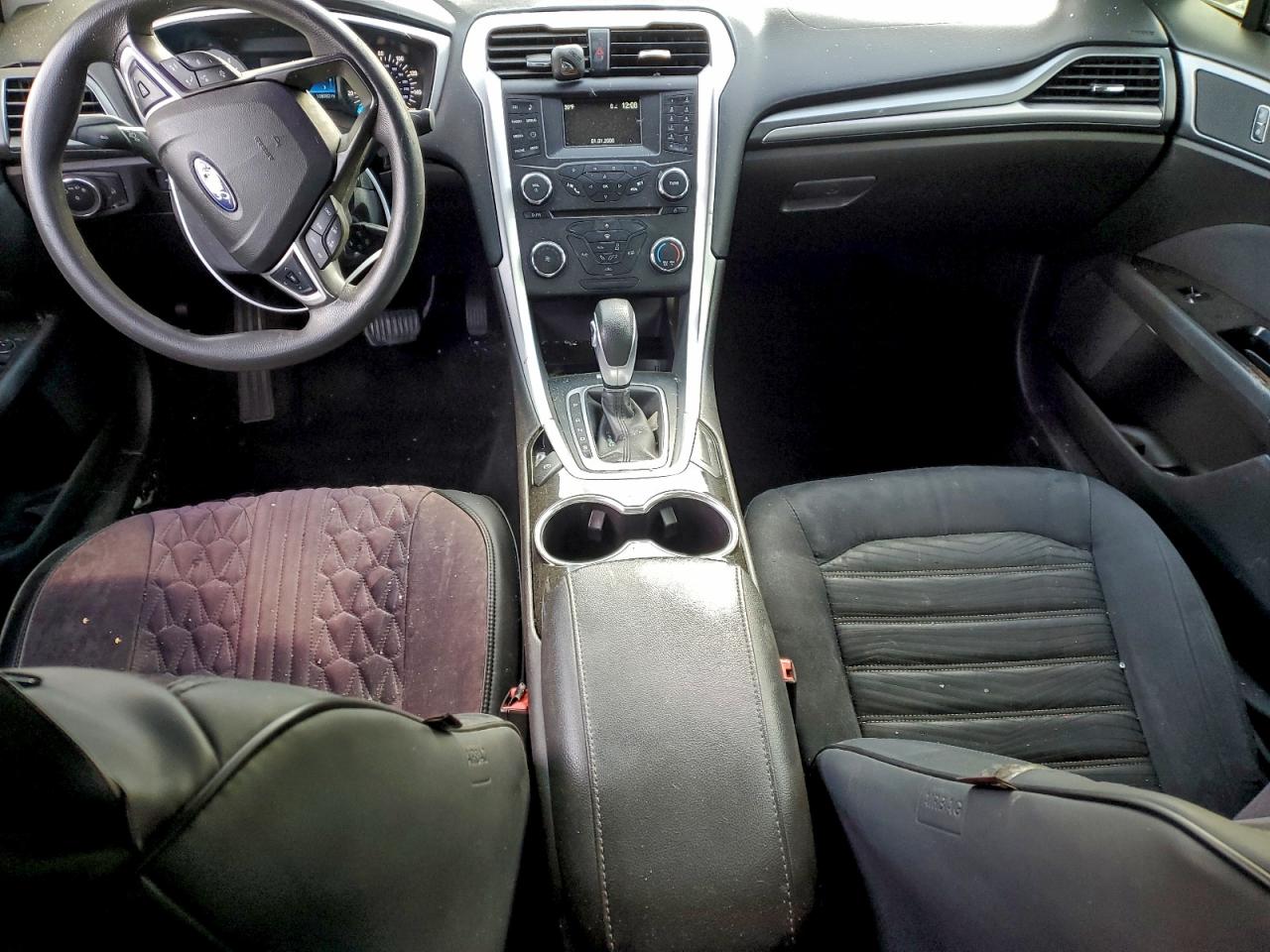 Ford Fusion Se Image 9