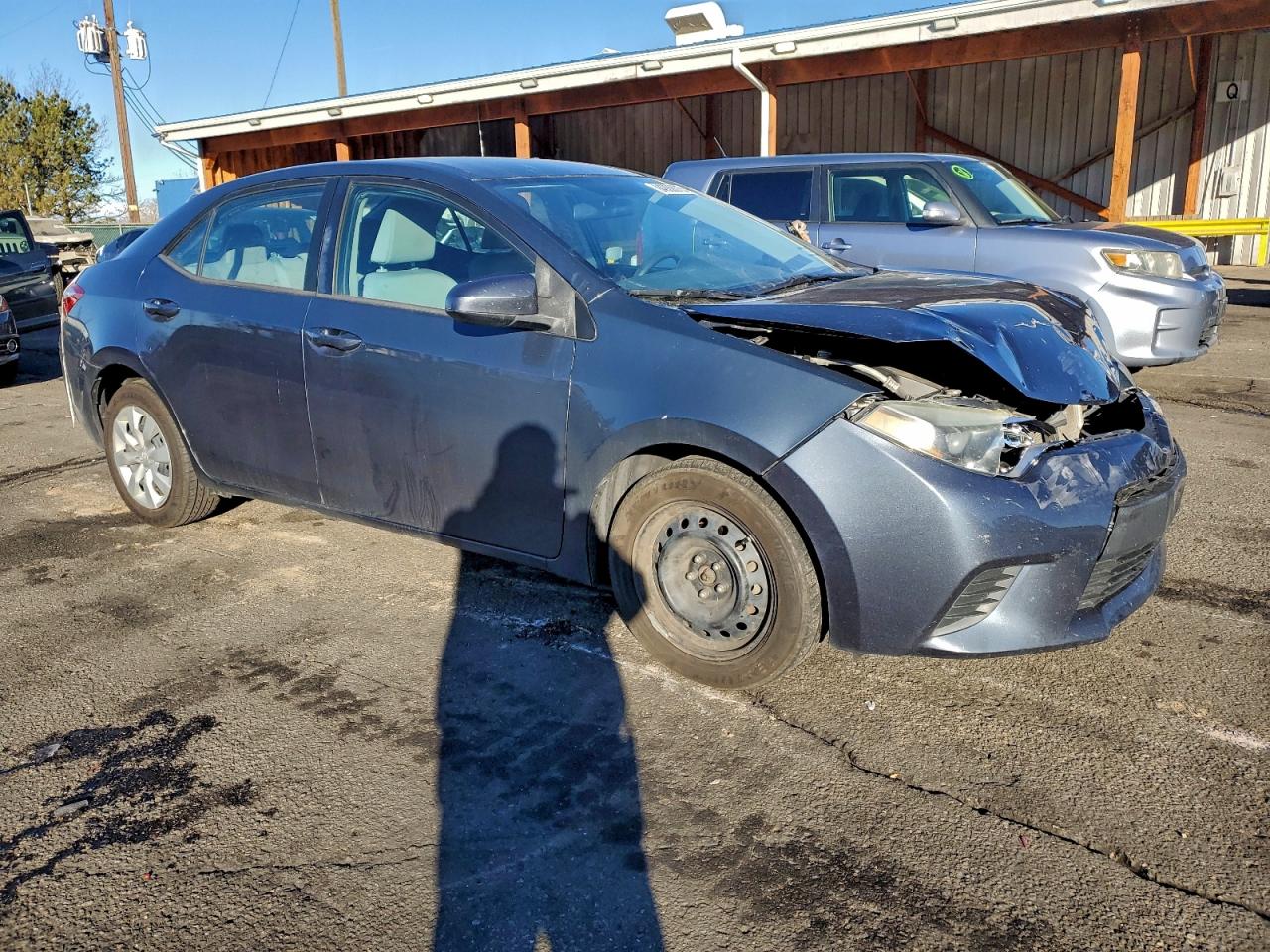 Toyota Corolla L Image 3