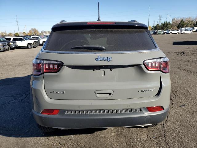 Jeep Compass Limited Image 12