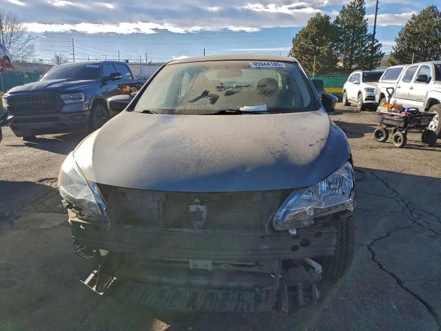 Nissan Sentra S Image 2