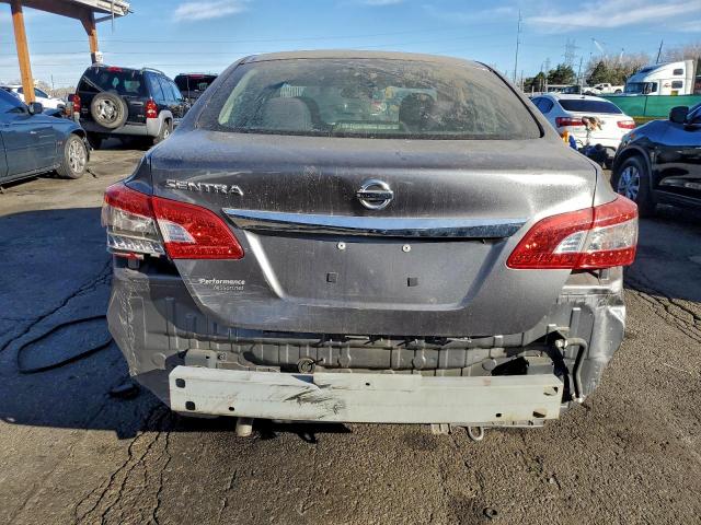 Nissan Sentra S Image 12