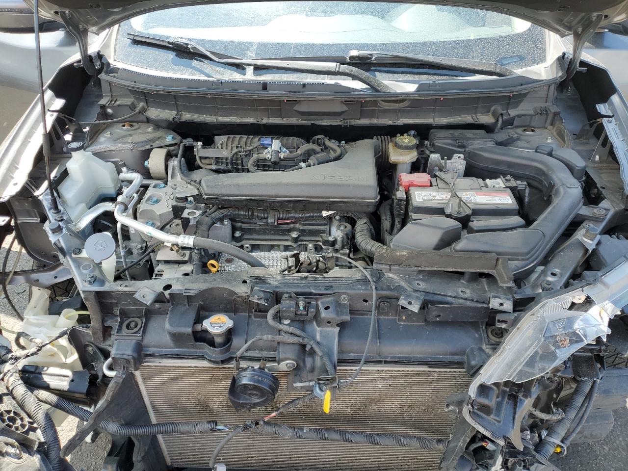 Nissan Rogue S Image 9