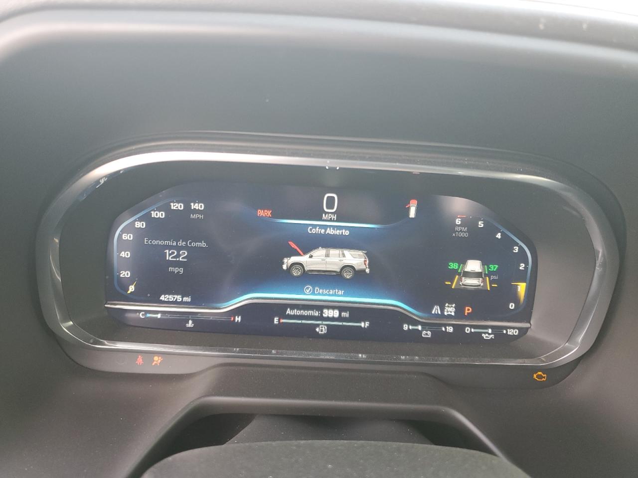 Chevrolet Suburban K1500 Z71 Image 10