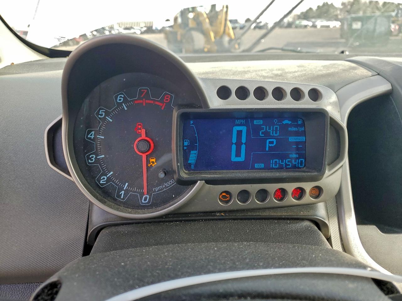 Chevrolet Sonic Lt Image 4