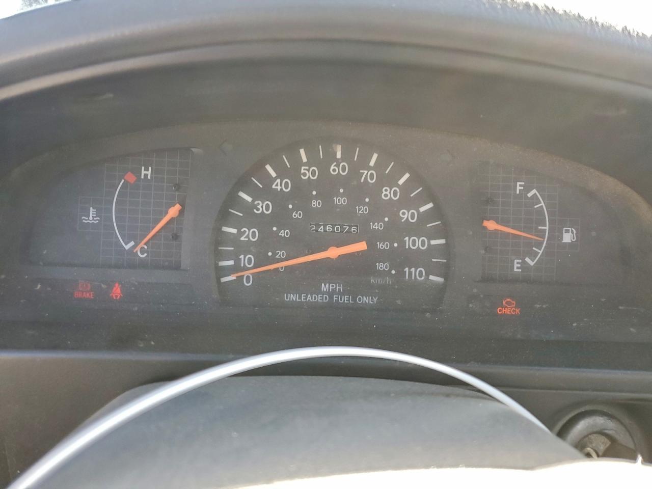 Toyota Tacoma Image 6