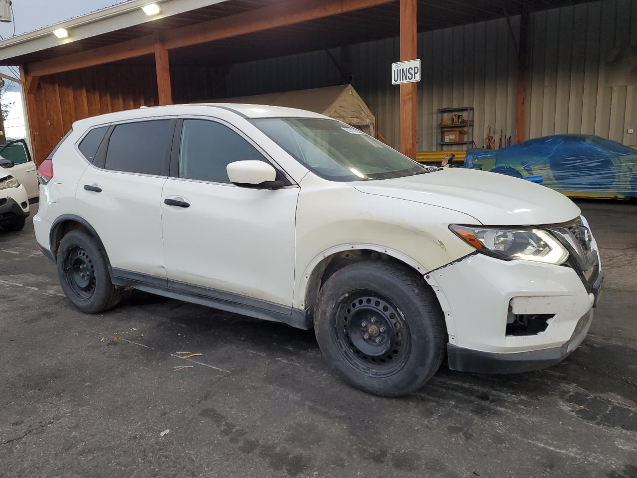 Nissan Rogue S Image 2