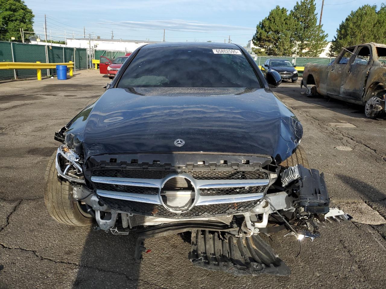 Mercedes-Benz C-Class 300 4matic Image 5