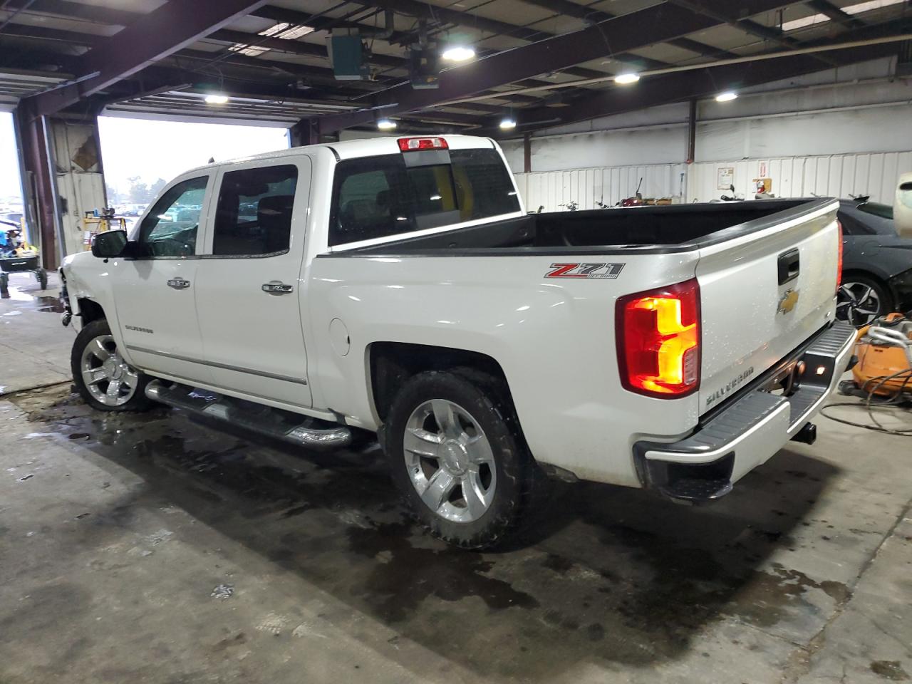 Chevrolet Silverado K1500 Ltz Image 6