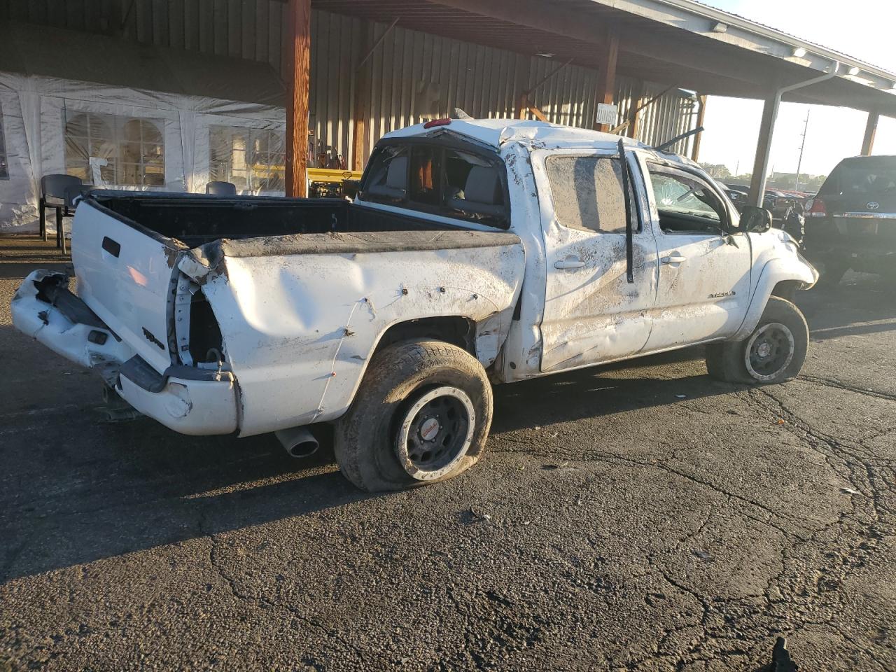 Toyota Tacoma Double Cab Image 5