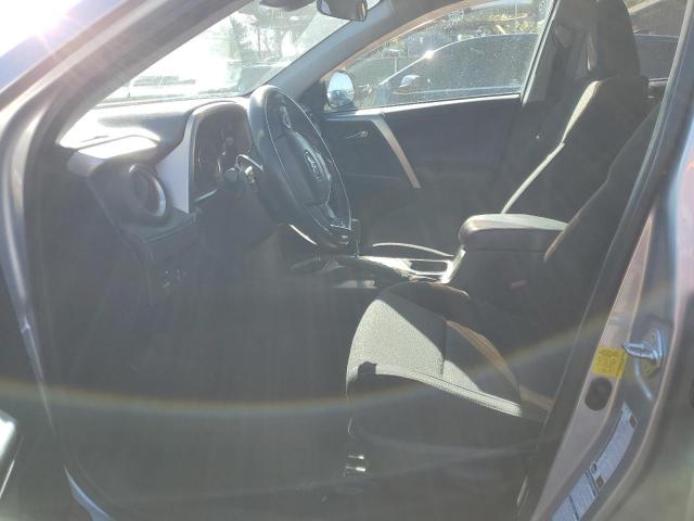 Toyota RAV4 Xle Image 7