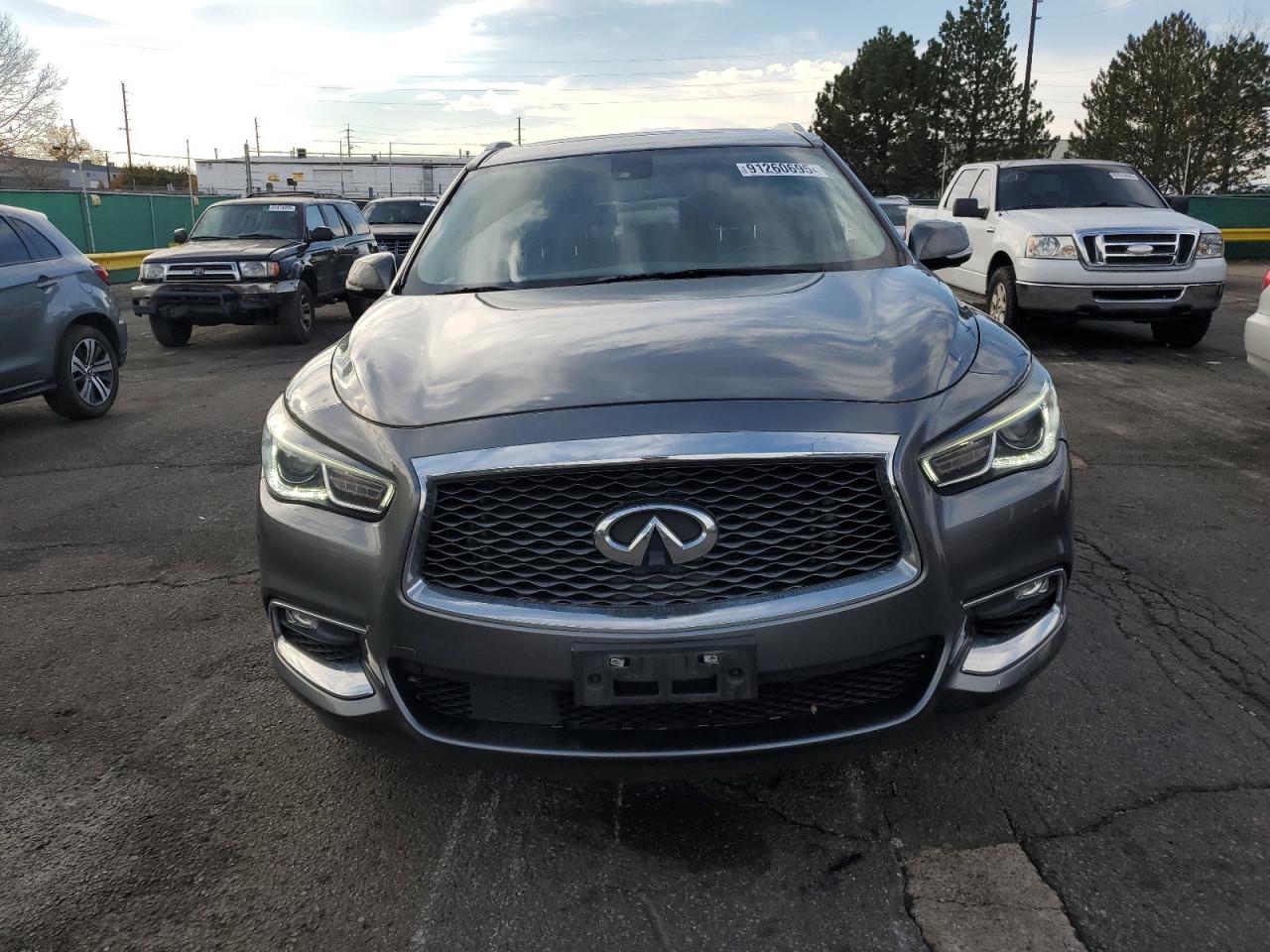 INFINITI Qx Image 7