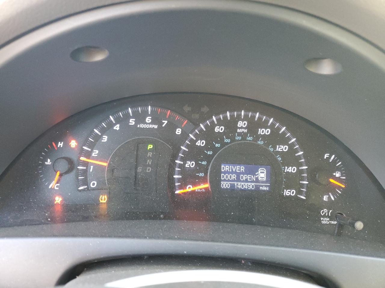 Toyota Camry Se Image 7