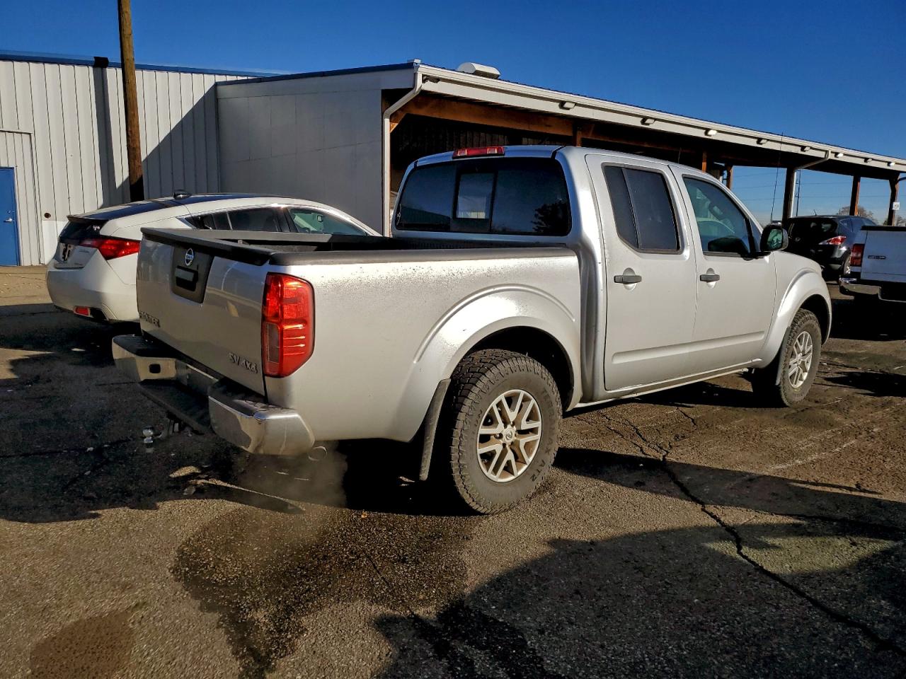 Nissan Frontier S Image 3