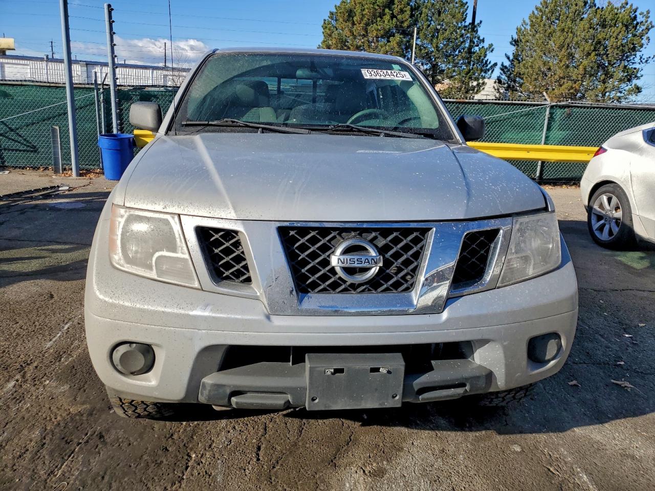 Nissan Frontier S Image 10