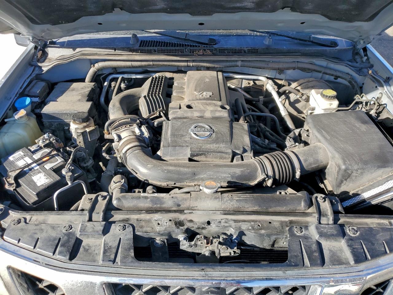 Nissan Frontier S Image 7