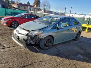  Salvage Toyota Prius