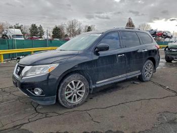  Salvage Nissan Pathfinder