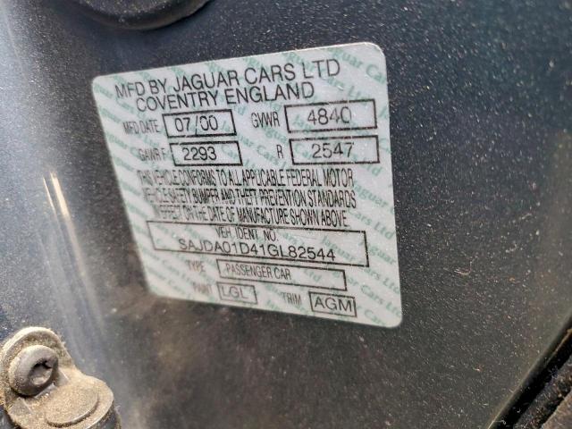 Jaguar S-Type Image 12