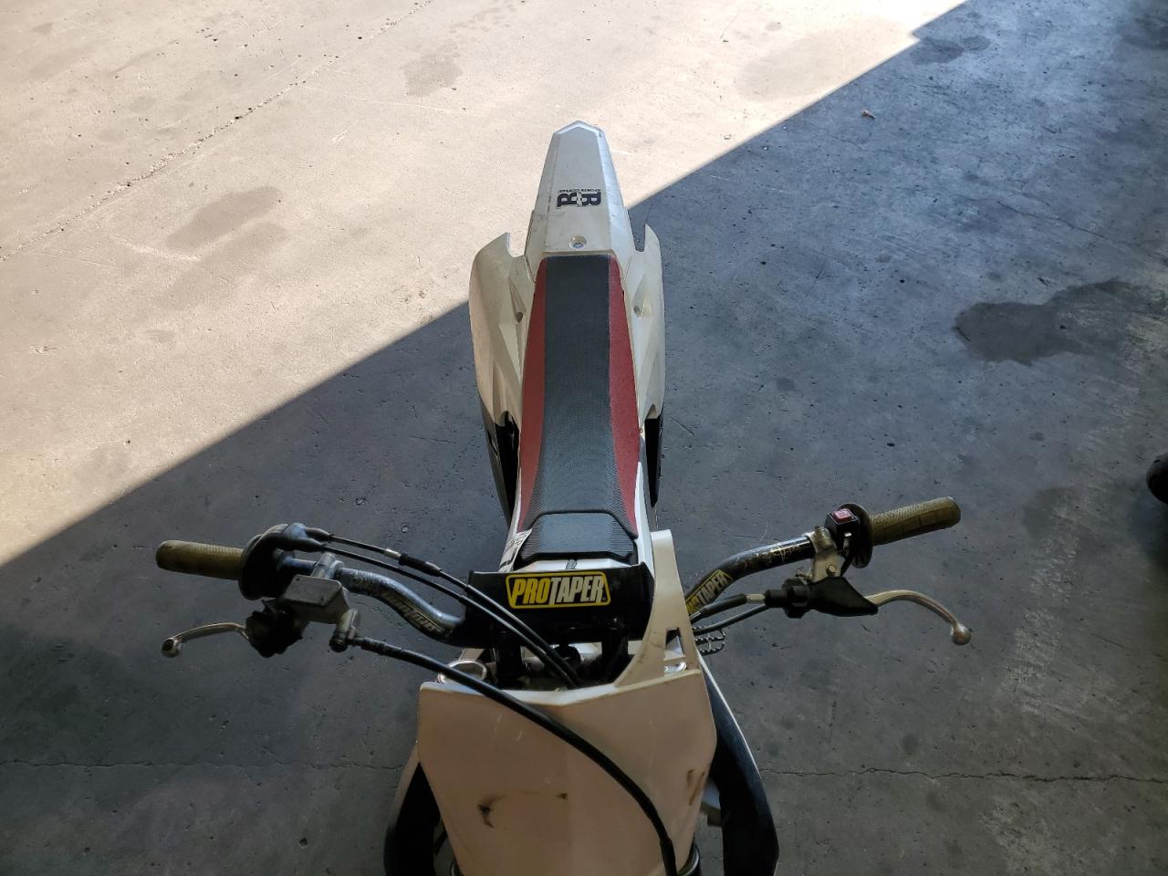 Yamaha Dirt Bike F Image 7