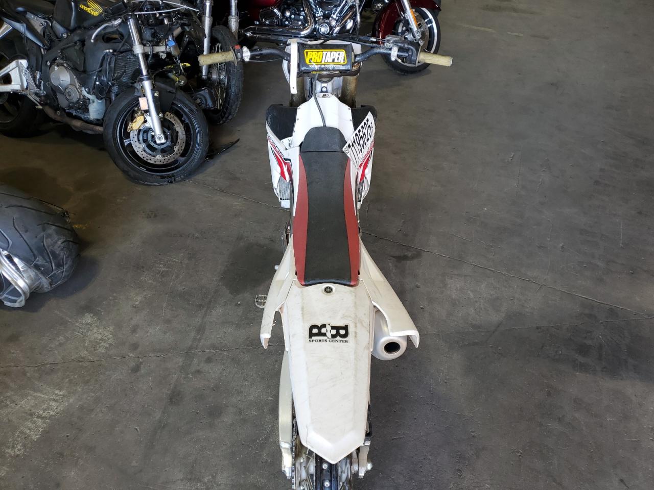 Yamaha Dirt Bike F Image 6