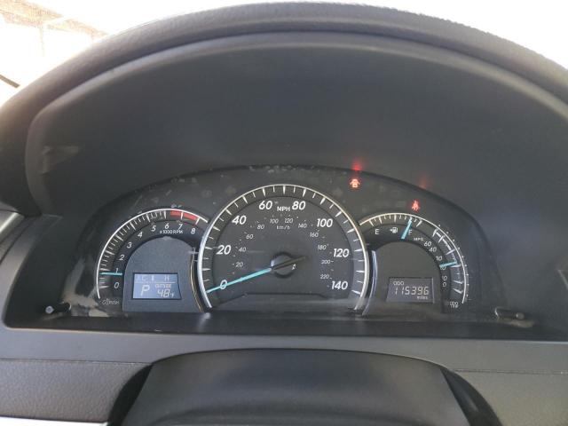 Toyota Camry Se Image 10