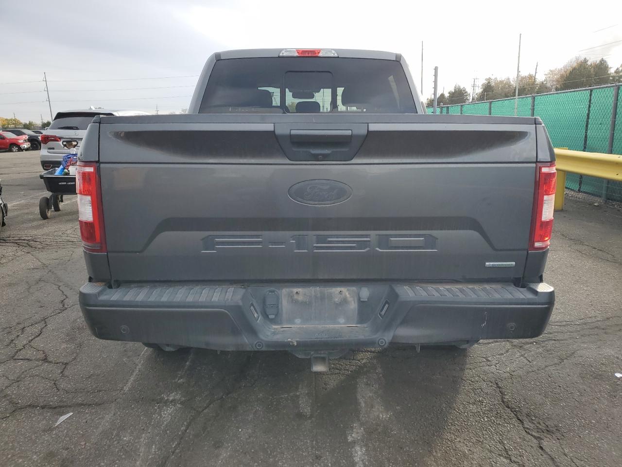 Ford F-150 Supercrew Image 11