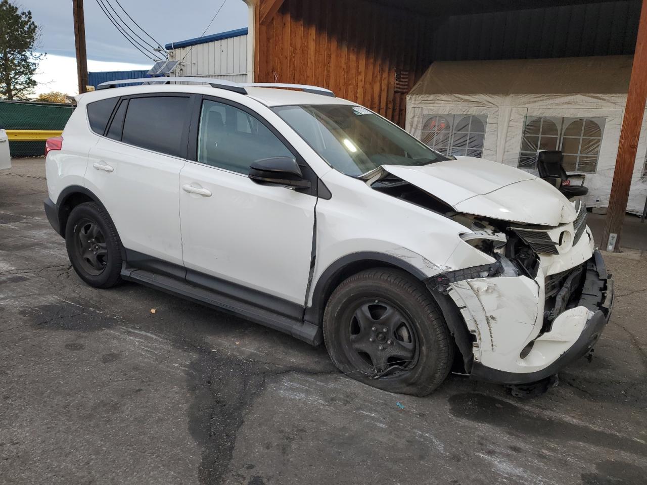 Toyota RAV4 Le Image 3