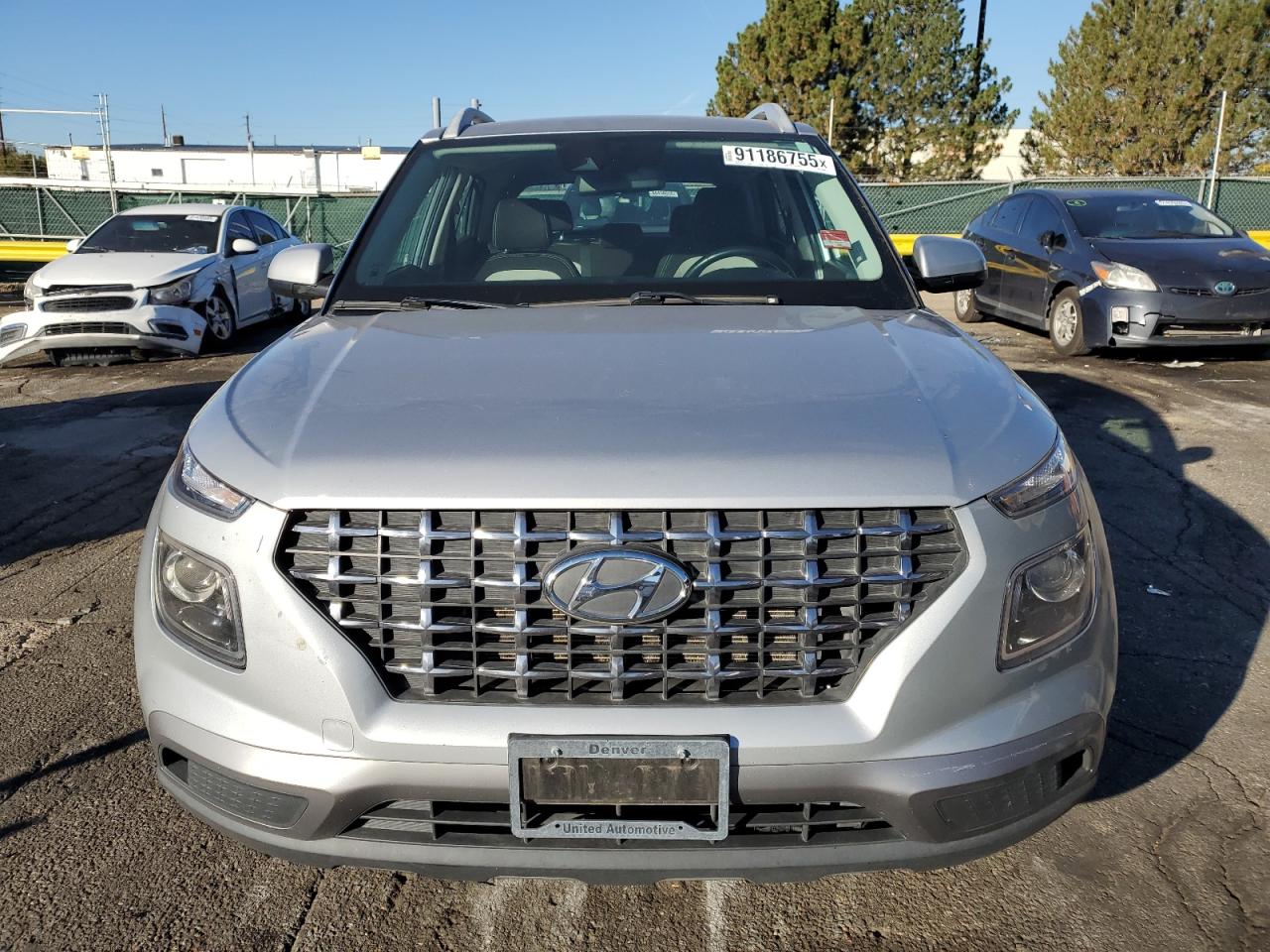 Hyundai VENUE Sel Image 3