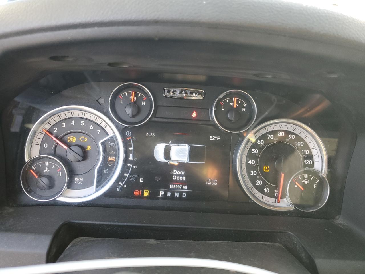 Ram 1500 Slt Image 5