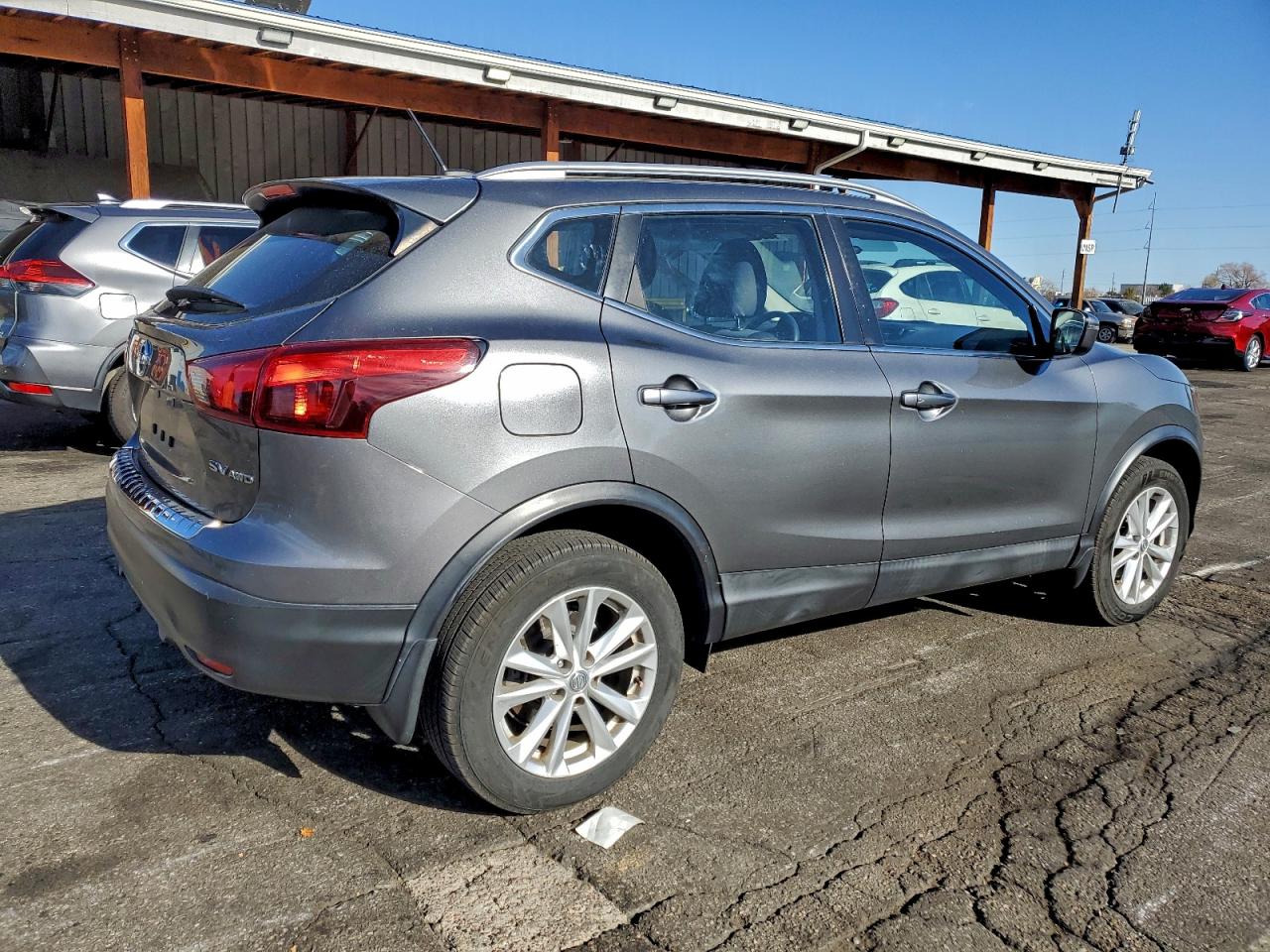 Nissan Rogue S Image 5