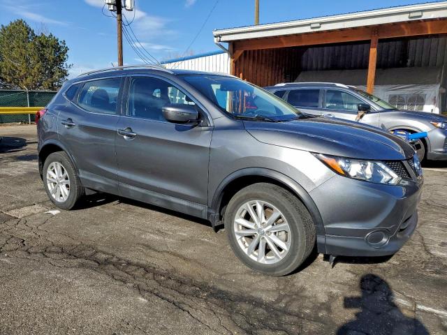 Nissan Rogue S Image 2