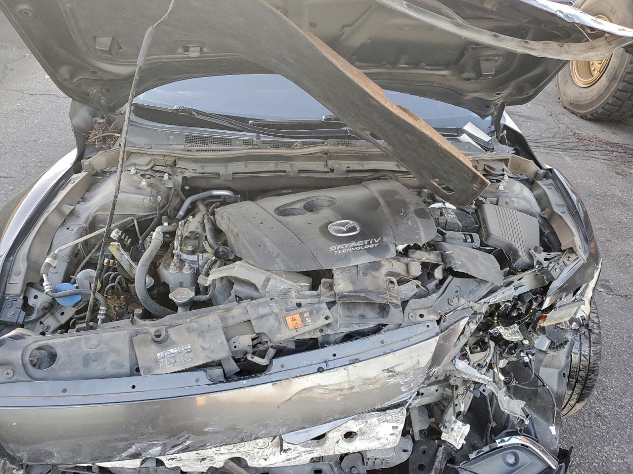 Mazda 6 Grand Touring Image 2