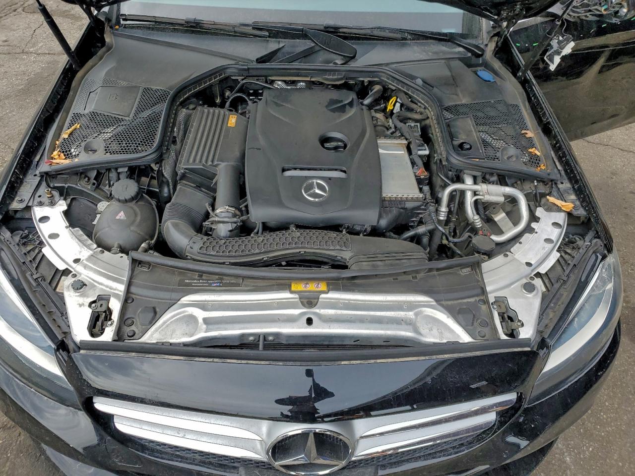 Mercedes-Benz C-Class 300 4matic Image 6