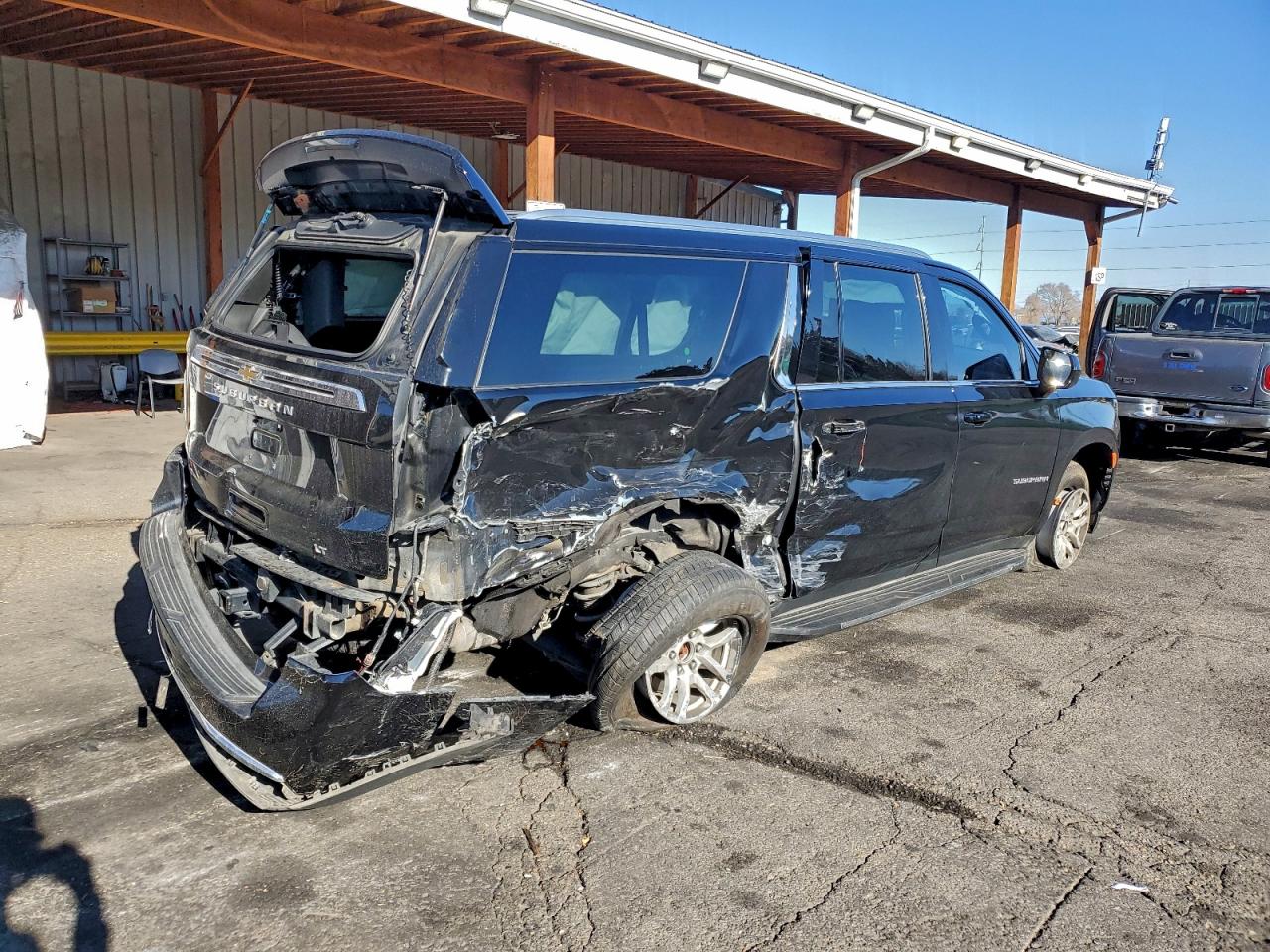 Chevrolet Suburban K1500 Lt Image 2