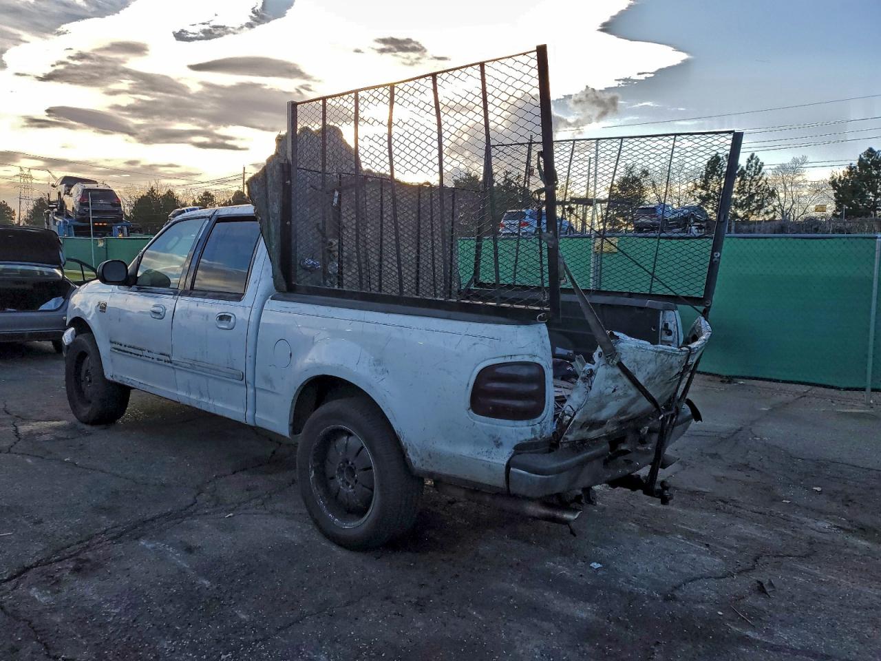 Ford F-150 Supercrew Image 9