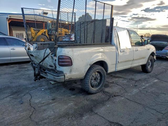 Ford F-150 Supercrew Image 4