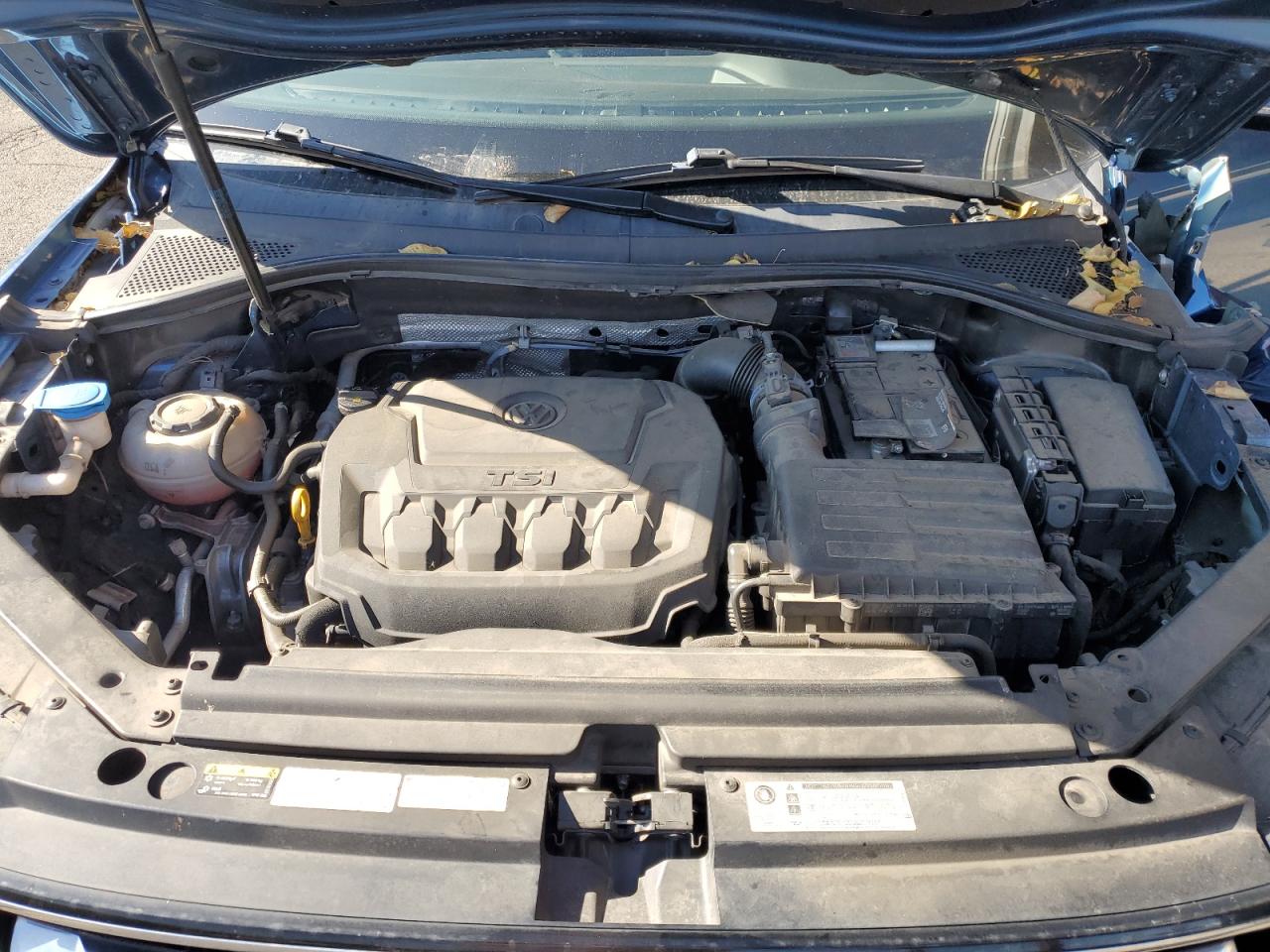 Volkswagen Tiguan S Image 10