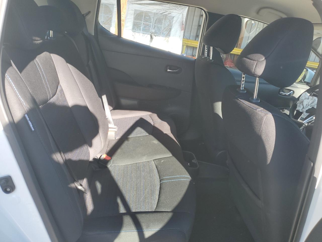 Nissan LEAF S Image 9