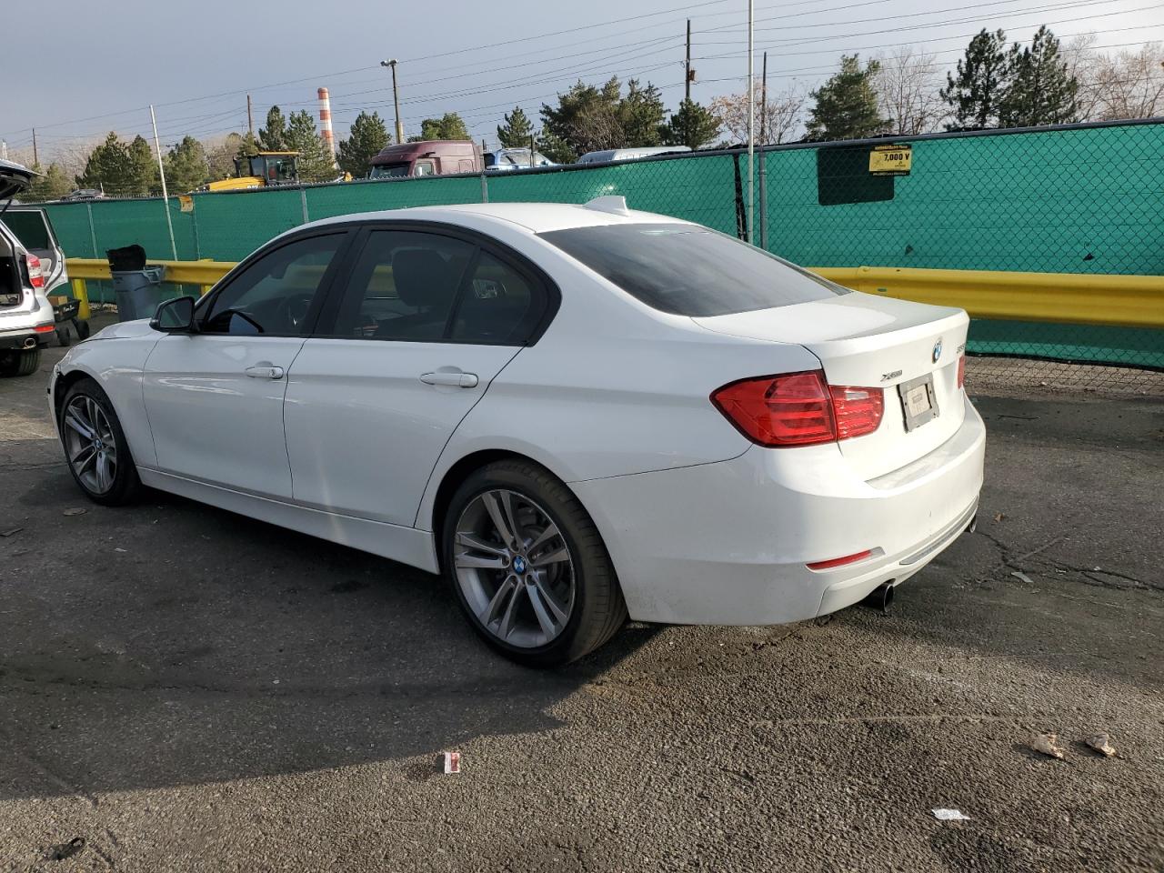 BMW 3 Series Xi Image 6