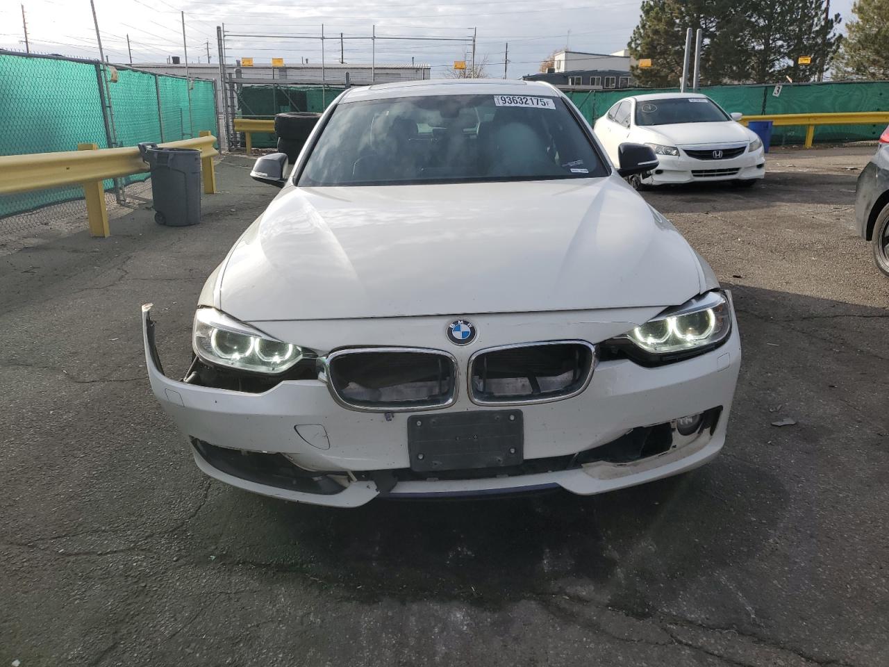 BMW 3 Series Xi Image 3