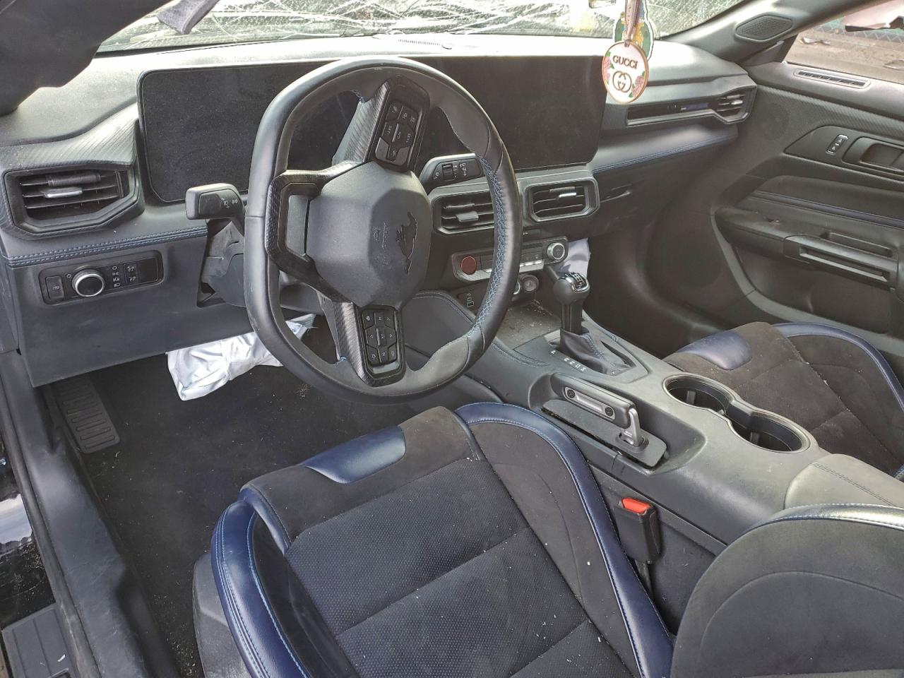 Ford Mustang Dark Horse Image 8